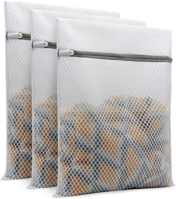 3Pcs Durable Honeycomb Mesh Laundry Bags for Delicates 12 x 16 Inches (3 Medium) 3Pcs Durable Honeycomb Mesh Laundry Bags for Delicates 12 x 16 Inches (3 Medium)